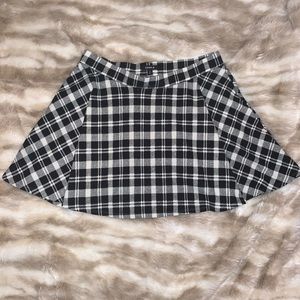 TORRID Plaid skater style skirt. Size 0